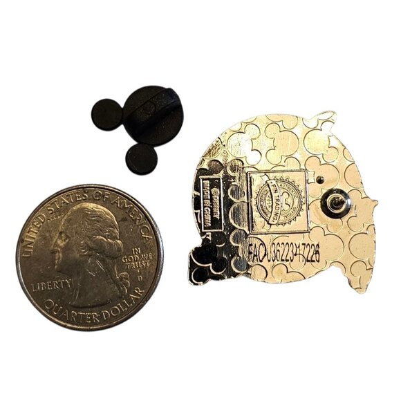 Disney Mickey and Minnie Pins As Mary Poppins And Bert, 2 Pin Set - Picture 3 of 6